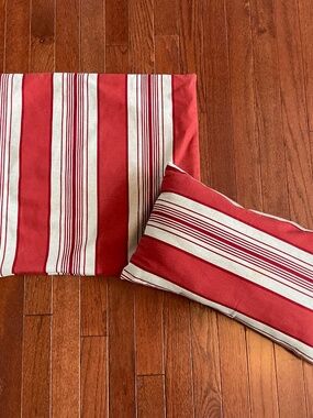 Red & White Striped Pillow Cover & Pillow (Pair)
